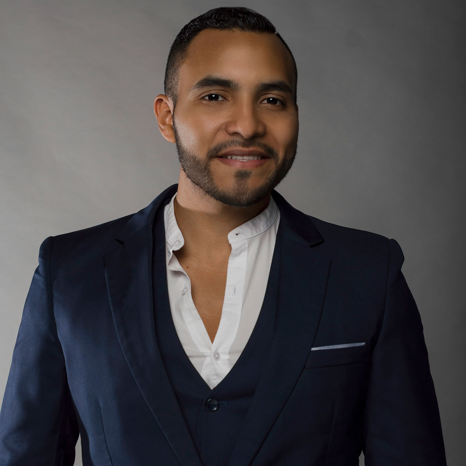 Hugo Olivares — Founder & Architect at Lavish Solutions