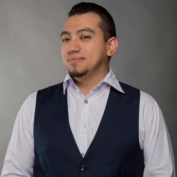 Josue Cardona — Líder técnico en Lavish Solutions
